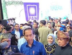 Revisi UU Pilkada Dibatalkan, Jokowi Pastikan Pemerintah Ikuti Putusan MK