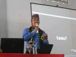 Guru di Tengah Badai: Ketika Pendidik Tersandera Politik Praktis